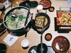 -川堂风·跷脚牛肉·乐山爆炒(宝山日月光店)