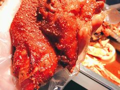 烤猪蹄-鸣记脆皮烤鱼·海鲜烤鱼(三八广场店)
