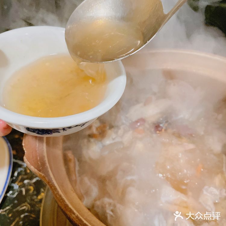 碳炉鸡煲|广州入秋后的火锅🔥广式打边炉