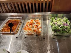 自助沙拉泡菜凉粉-煲大王老砂锅猪肚鸡(泊富ICITY店)