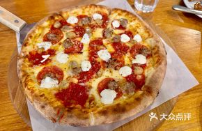 New York-style Pizza