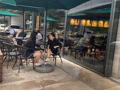 -星巴克(上海虹桥新天地二店)