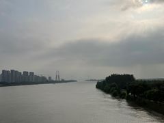 -南京眼步行桥