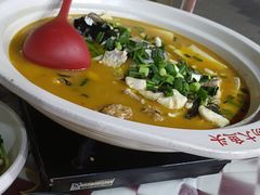 -川流不息·地道川菜·小龙虾(新松江路店)