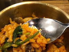 传统石锅拌饭-·缸桶屋·韩式牛肋条自助烤肉(西湖D11店)