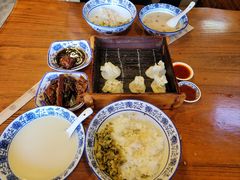 -张家巷美食(南浔店)