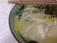 -明呈黄鱼面馆(斜土路店)