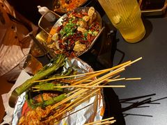 -何师烧烤Pro ·江湖川菜·小龙虾·精酿(太古里旗舰店)