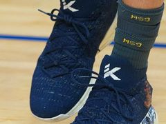 -安踏(新朝阳购物中心店)