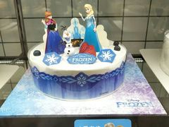 -皇冠幸福里动物奶油生日蛋糕(龙阳村地铁站店)