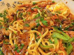 -方铲铲·成都板凳面(滨江银泰店)