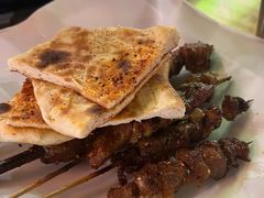 -巴汗羊肉串烧烤店