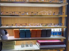 -优医视平价眼镜超市蔡司依视路折扣(小马厂店)
