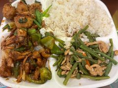 小炒黄牛肉盖浇饭-聚德华天护国寺小吃(甜水园店)