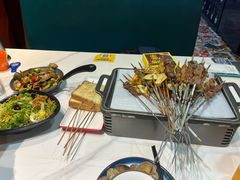 -头牌·鹤岗小串(万达店)
