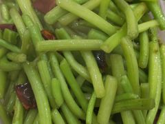 -蓝精灵饺子店