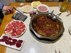 -叶二姐九尺鹅肠火锅(南部新城店)