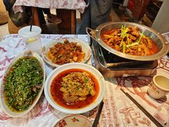 -耙吉吉川味小酒馆(本地人回头店)