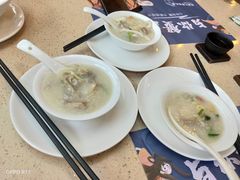 荔湾艇仔粥-点都德(汇盈广场店)
