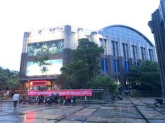 -游乐美游泳培训俱乐部(宝山顾村店)