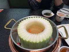 -得意咚瓜·顺德鱼生·冬瓜火锅(深圳首店)
