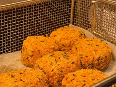 -杭州逸酒店(西湖武林店)