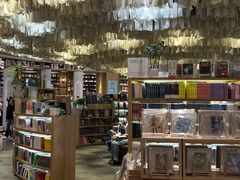 -覔书店(壹方城店)