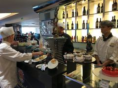 -亮马河饭店翠雅咖啡厅