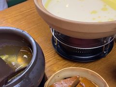 -云海肴·汽锅鸡·云南菜(天山百盛优客店)