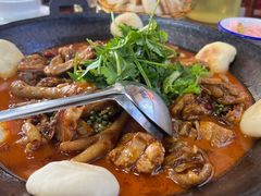 -丹水桥地锅鱼·翘嘴鲌·地方特色全鱼宴(丹江口大坝店)