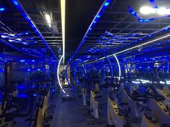 -格易美游泳馆健身房(新昆仑店)