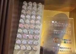 -蜜丝卡伦美甲美睫半永久