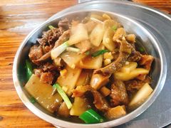 特色牛腩煲-如意坊美食(华兴一街店)