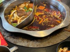 -重庆风光老灶火锅城(同德广场店)