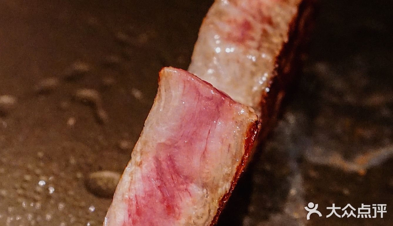 顶级日本血统射和牛🐂！一口入魂，如梦似幻～