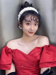 点击看大图 -爱伊人婚纱礼服美妆馆