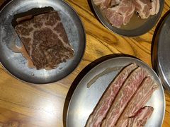 -姜虎东白丁韩国烤肉(吉利大厦店)