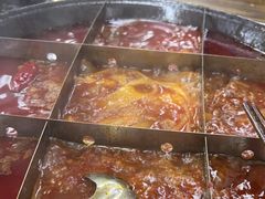 -乖嬢嬢重庆老火锅(南联店)
