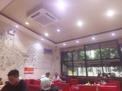 大堂-易老妈蹄花.特色川菜(人民公园总店)