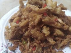 正宗白土岗辣子鸡及其地方菜品-冯记白土岗辣子鸡