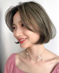 -HAIR CORNER