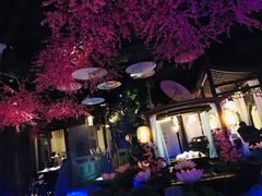 -韵秋荷(宝山龙湖天街店)