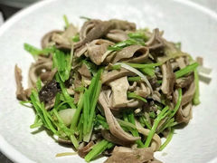 芫爆肚丝-萃華楼(王府井店)