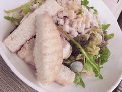 烟熏鸡肉蔬菜沙拉-Maan coffee漫咖啡(1905店)