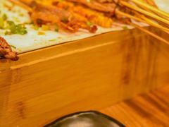 -陈员外正宗夹江烧烤(广福路店)