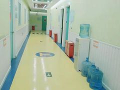 -LILY英语思维馆(玉泉路店)