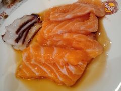 三文鱼-芭菲盛宴·环球美食(解放碑英利国际店)