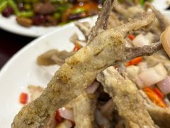 -余杨鸭鸭餐厅