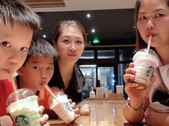 -星巴克(广州百信广场东区店)