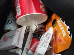 -全家便利店(上海南站站店)